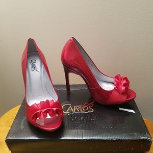 Carlos Santana Red Pumps